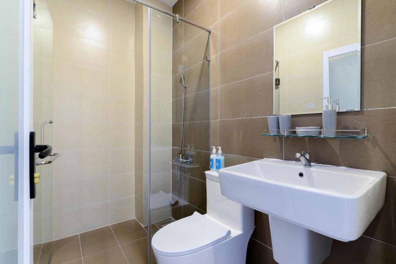 הו צ'י מין סיטי Cozrum Homes - Rivera Corner מראה חיצוני תמונה